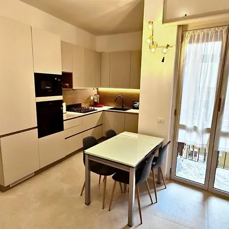 Alice's Apartman Milánó